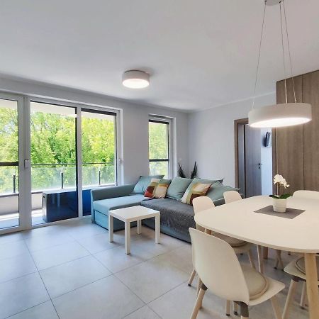 Lakeside Family & Studio Apartments Keszthely Ngoại thất bức ảnh