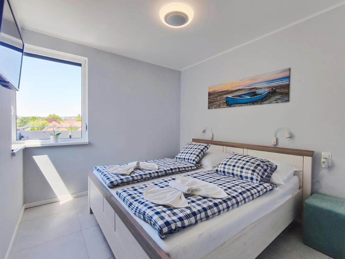 Lakeside Family & Studio Apartments Keszthely Ngoại thất bức ảnh
