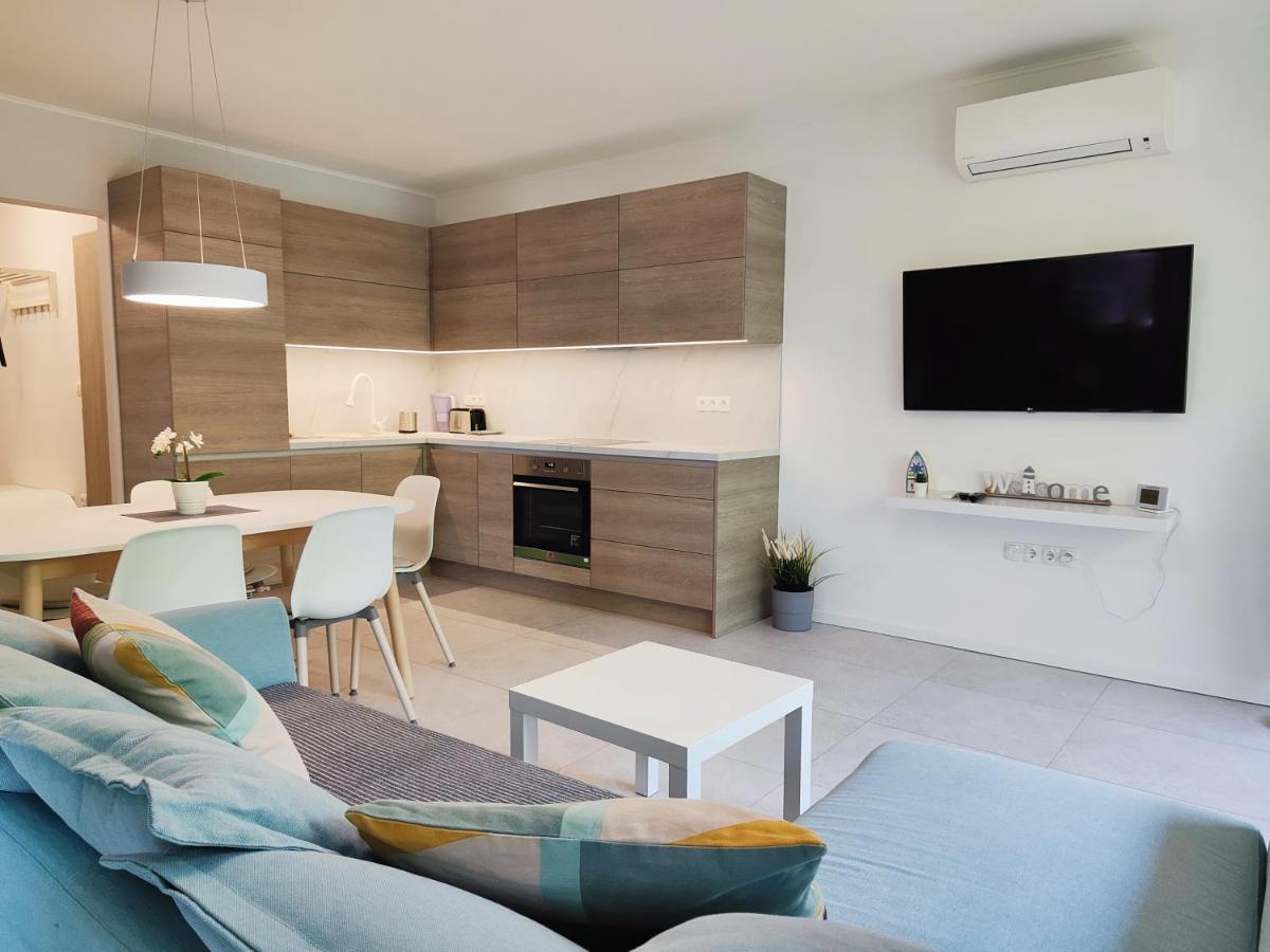 Lakeside Family & Studio Apartments Keszthely Ngoại thất bức ảnh